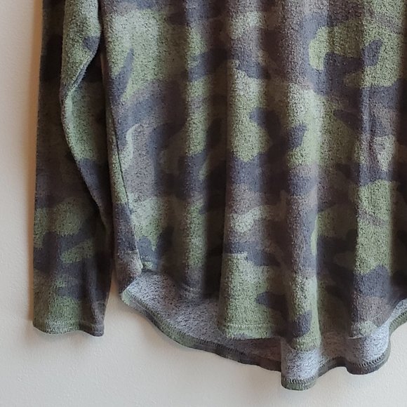 American Eagle Outfitters "Soft & Sexy" Jersey XS - Picture 3 of 16